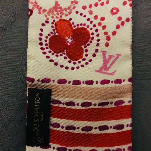 *SOLD* 100%AUTHENTIC Louis Vuitton silk bandeau - Picture 3 of 5